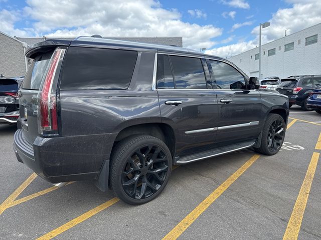 2017 Cadillac Escalade Luxury