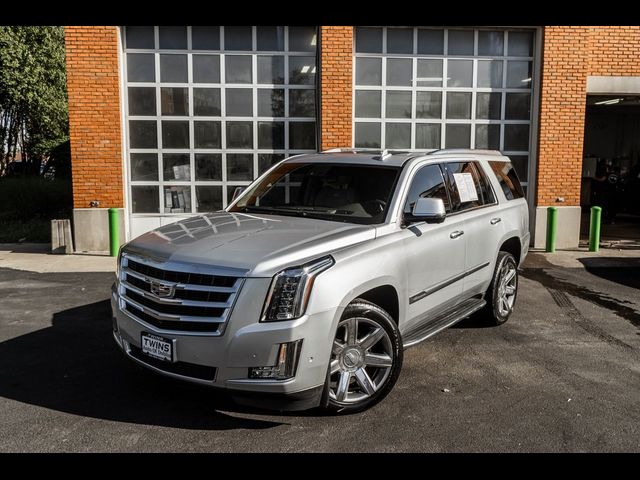 2017 Cadillac Escalade Luxury