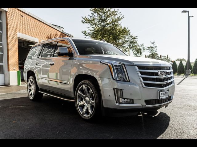 2017 Cadillac Escalade Luxury