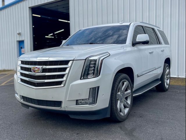 2017 Cadillac Escalade Luxury