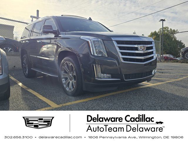 2017 Cadillac Escalade Luxury