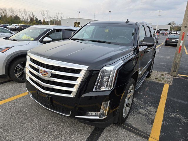 2017 Cadillac Escalade Luxury