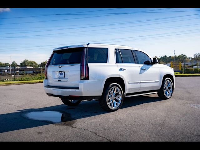 2017 Cadillac Escalade Luxury