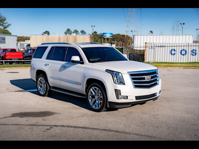 2017 Cadillac Escalade Luxury