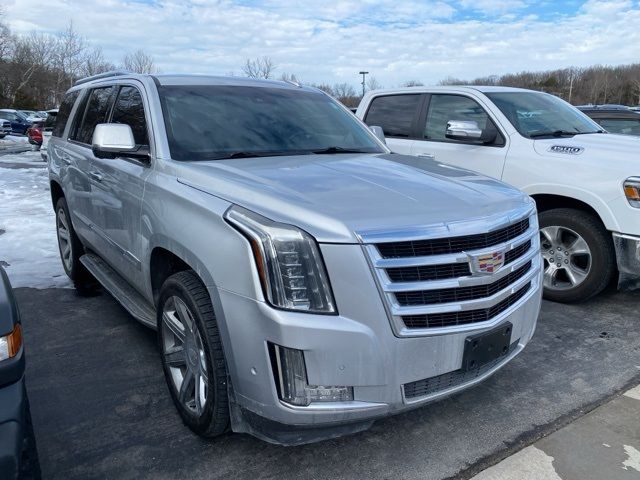 2017 Cadillac Escalade Luxury