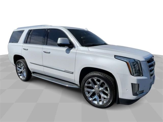 2017 Cadillac Escalade Luxury