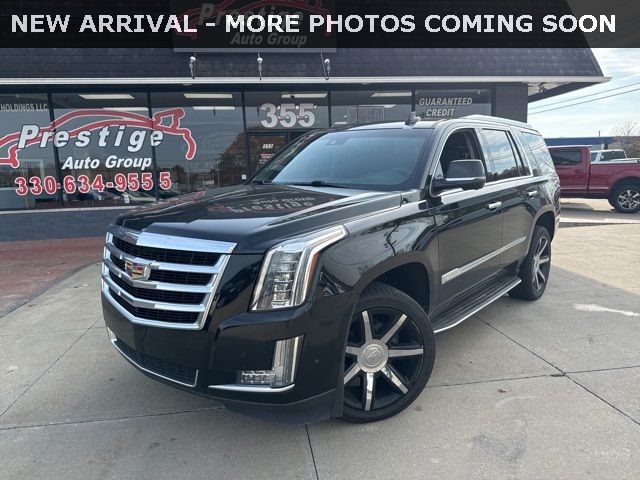 2017 Cadillac Escalade Luxury