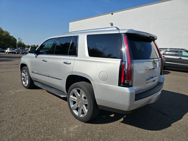 2017 Cadillac Escalade Luxury