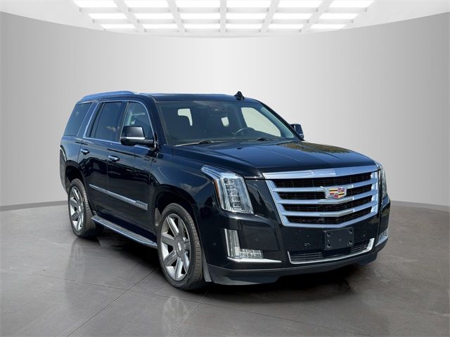 2017 Cadillac Escalade Luxury