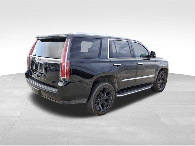 2017 Cadillac Escalade Luxury