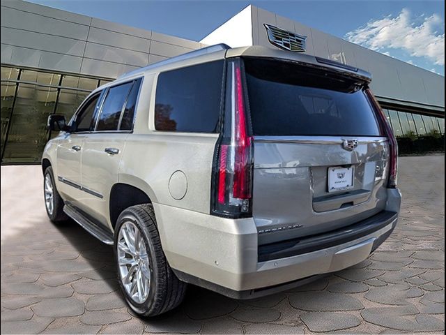 2017 Cadillac Escalade Luxury