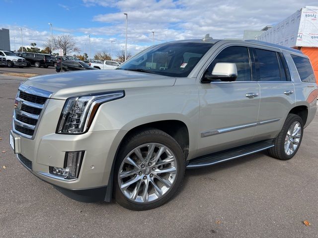 2017 Cadillac Escalade Luxury