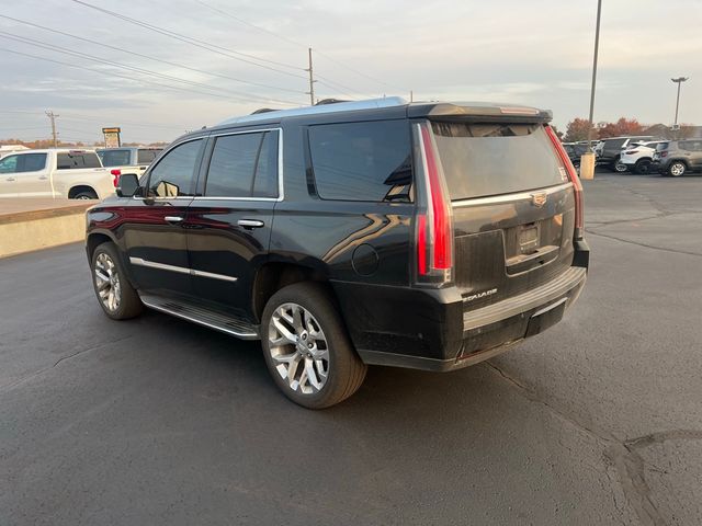 2017 Cadillac Escalade Luxury