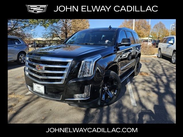 2017 Cadillac Escalade Luxury