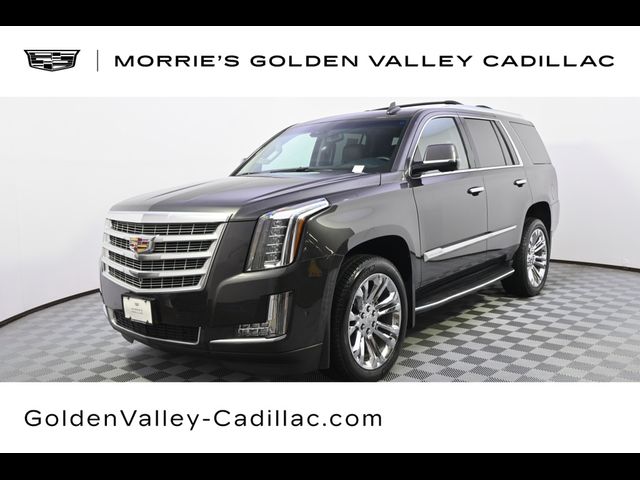 2017 Cadillac Escalade Luxury