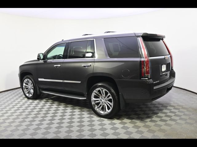 2017 Cadillac Escalade Luxury