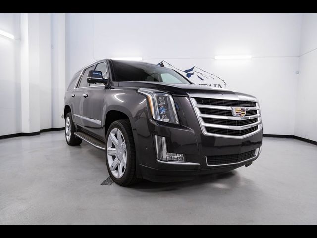 2017 Cadillac Escalade Luxury