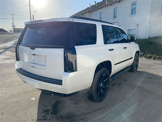 2017 Cadillac Escalade Luxury