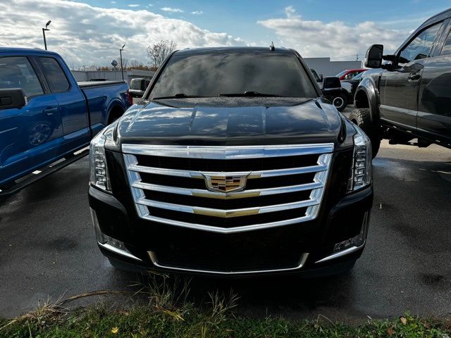 2017 Cadillac Escalade Luxury