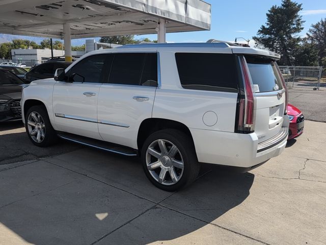 2017 Cadillac Escalade Luxury