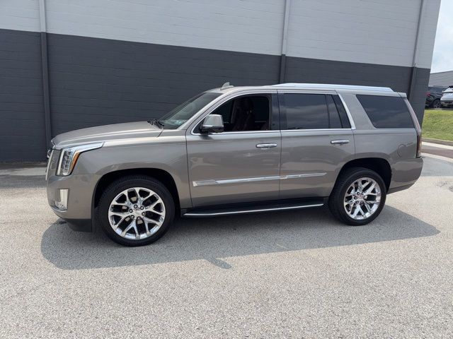 2017 Cadillac Escalade Luxury