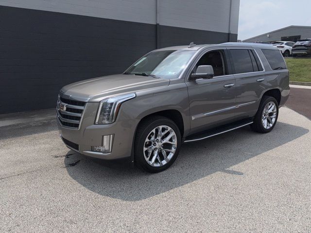 2017 Cadillac Escalade Luxury