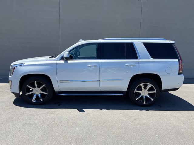 2017 Cadillac Escalade Luxury