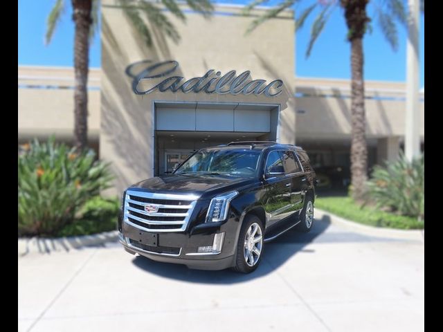 2017 Cadillac Escalade Luxury