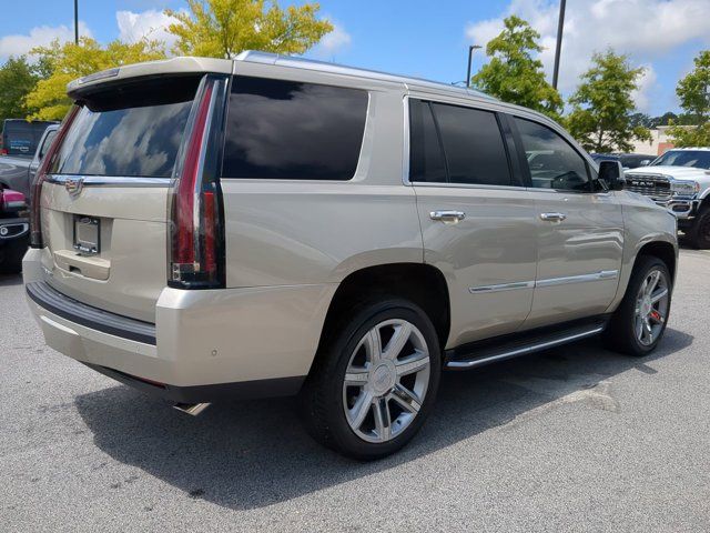 2017 Cadillac Escalade Luxury