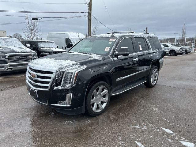 2017 Cadillac Escalade Luxury