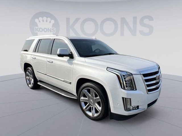 2017 Cadillac Escalade Luxury