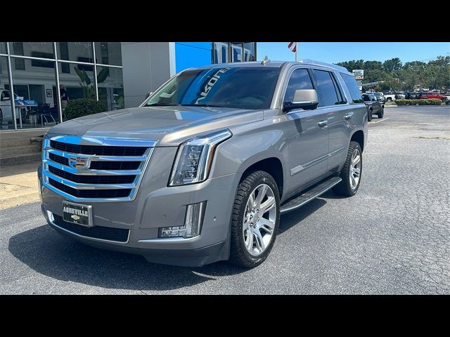 2017 Cadillac Escalade Luxury