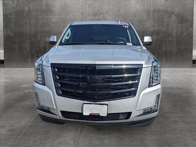 2017 Cadillac Escalade Luxury