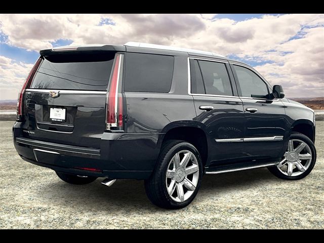 2017 Cadillac Escalade Luxury