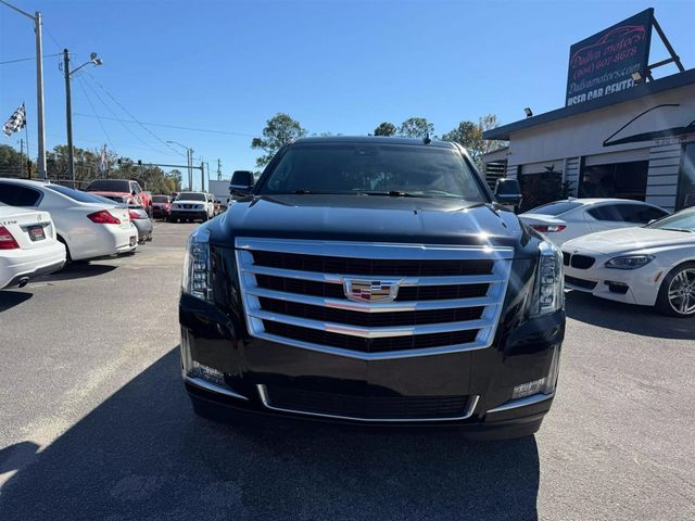 2017 Cadillac Escalade Luxury