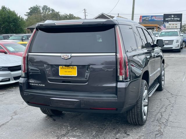 2017 Cadillac Escalade Luxury