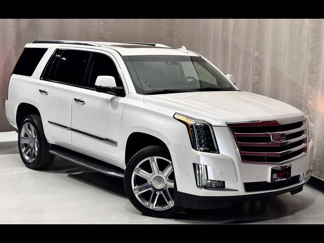 2017 Cadillac Escalade Luxury