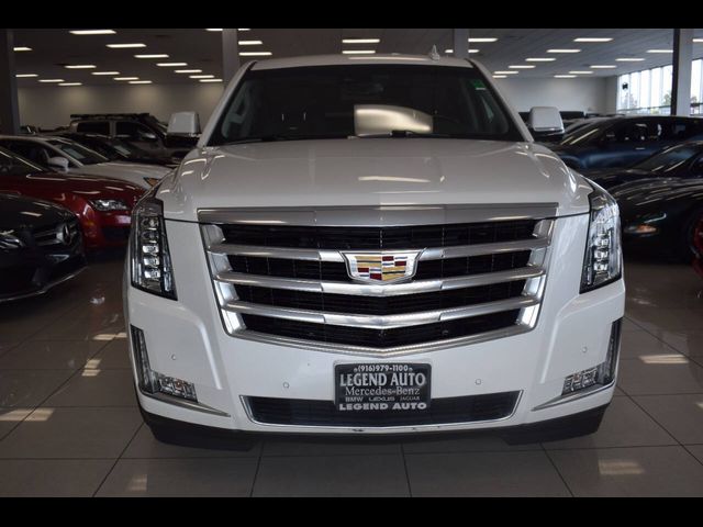 2017 Cadillac Escalade Luxury