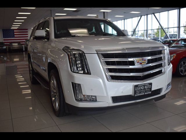 2017 Cadillac Escalade Luxury