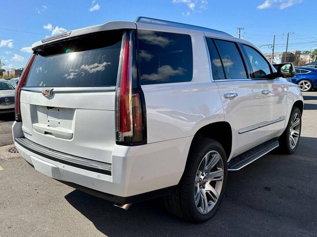 2017 Cadillac Escalade Luxury