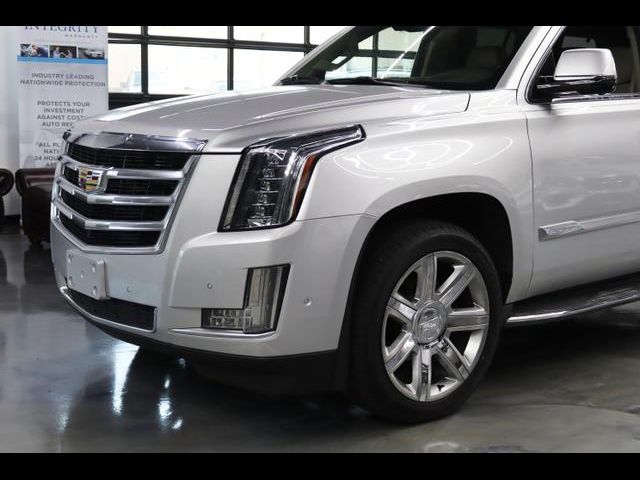 2017 Cadillac Escalade Luxury