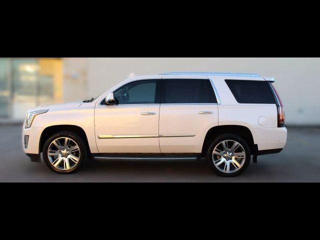 2017 Cadillac Escalade Luxury