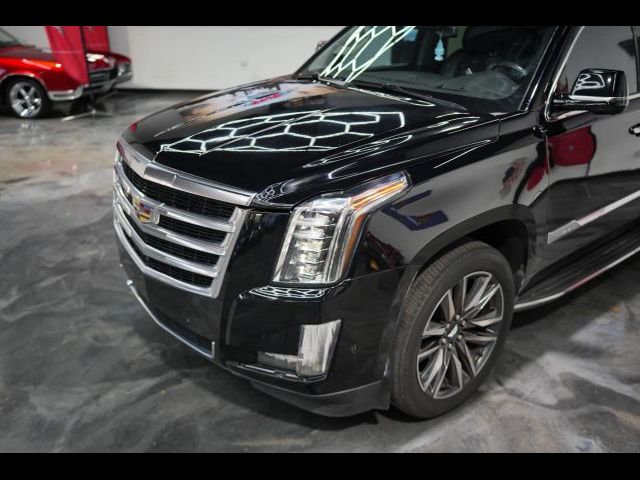 2017 Cadillac Escalade Luxury