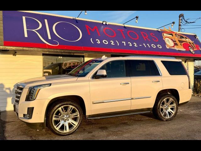 2017 Cadillac Escalade Luxury