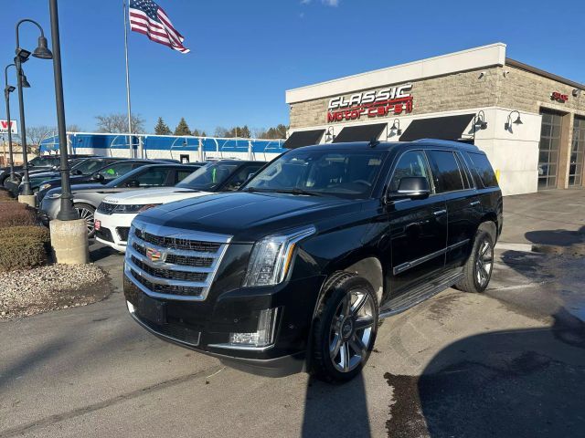 2017 Cadillac Escalade Luxury