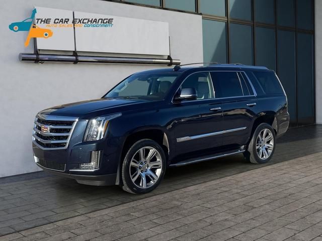 2017 Cadillac Escalade Luxury