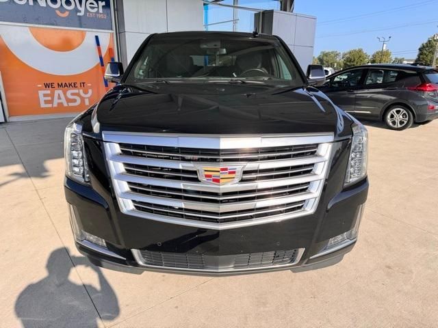 2017 Cadillac Escalade Platinum