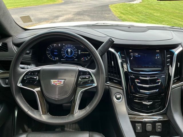 2017 Cadillac Escalade Platinum