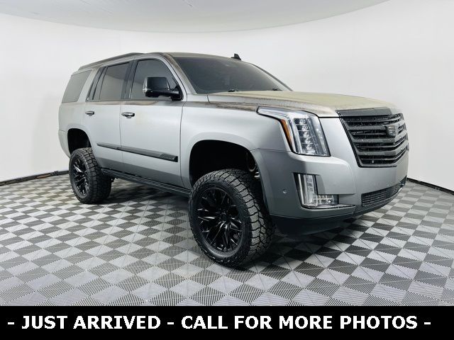 2017 Cadillac Escalade Platinum