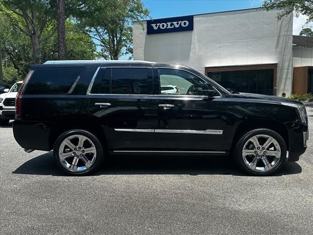 2017 Cadillac Escalade Platinum